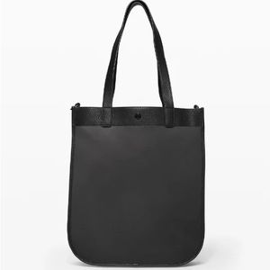 Lululemon Now and Always Tote